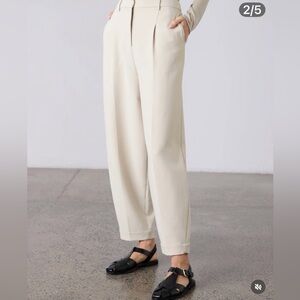 Laing NZ Barrel leg cropped trousers